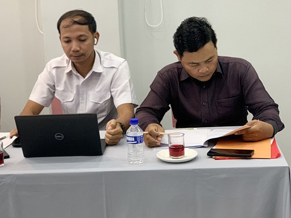 The technical working group meeting continued reviewing and preparing and compiled a textbook on