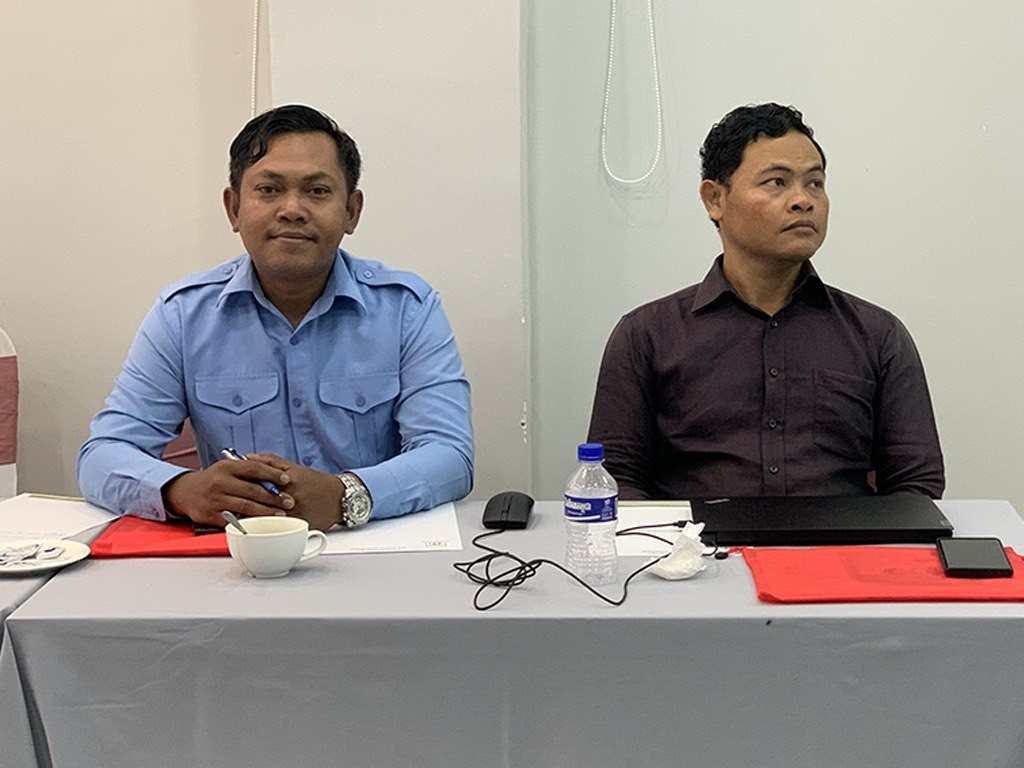 The technical working group meeting continued reviewing and preparing and compiled a textbook on