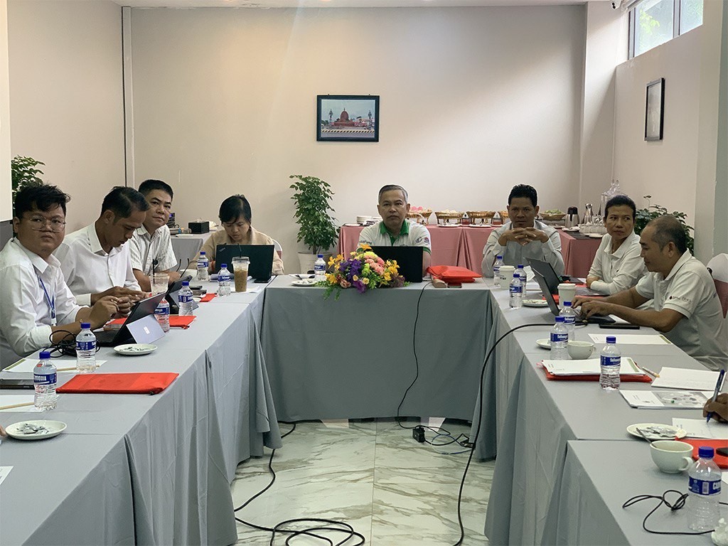 The technical working group meeting continued reviewing and preparing and compiled a textbook on