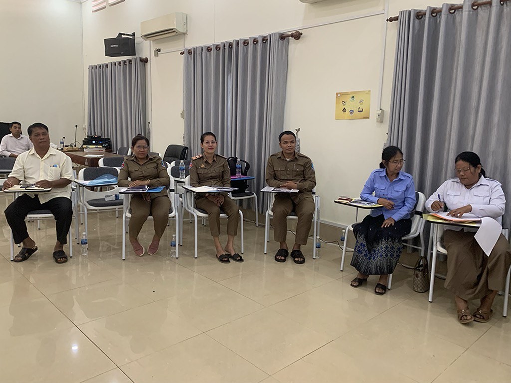 Child safety online training course for Kampong Cham provincial social service workers.