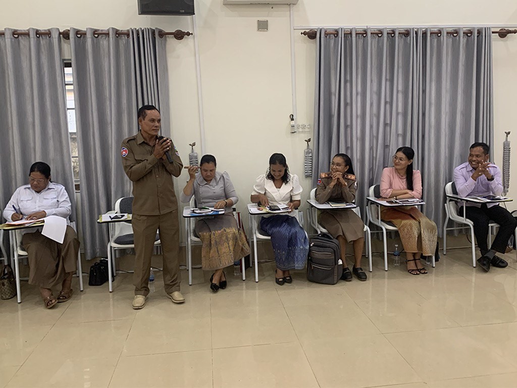 Child safety online training course for Kampong Cham provincial social service workers.