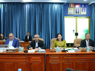 Meeting with the Senate