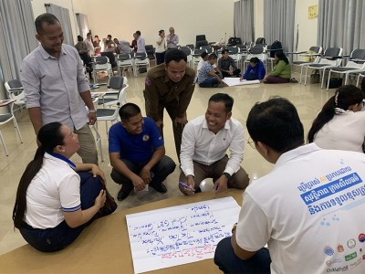 Child safety online training course for Kampong Cham provincial social service workers.