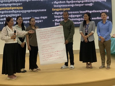 Child safety online training course for Kampong Cham provincial social service workers.